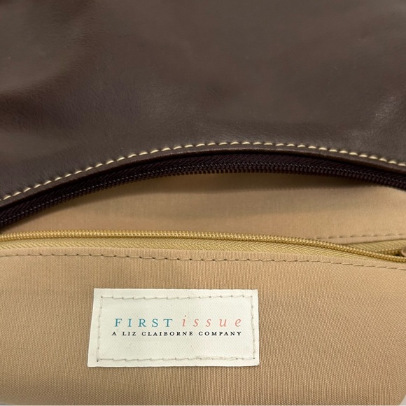 First Issue a Liz Claiborne Co Espresso Hobo Shoulder Bag - Picture 7 of 7